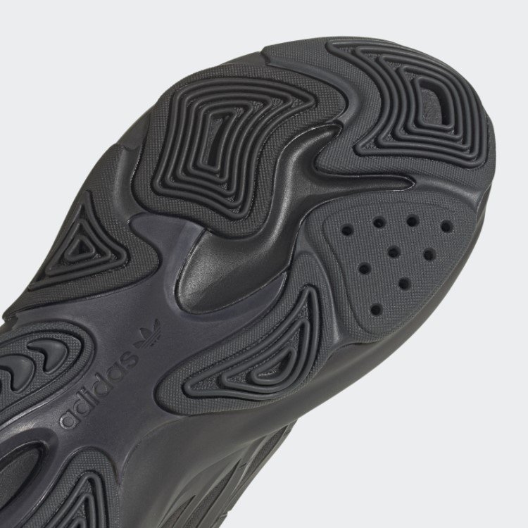 Tênis Preto Ozrah Adidas
