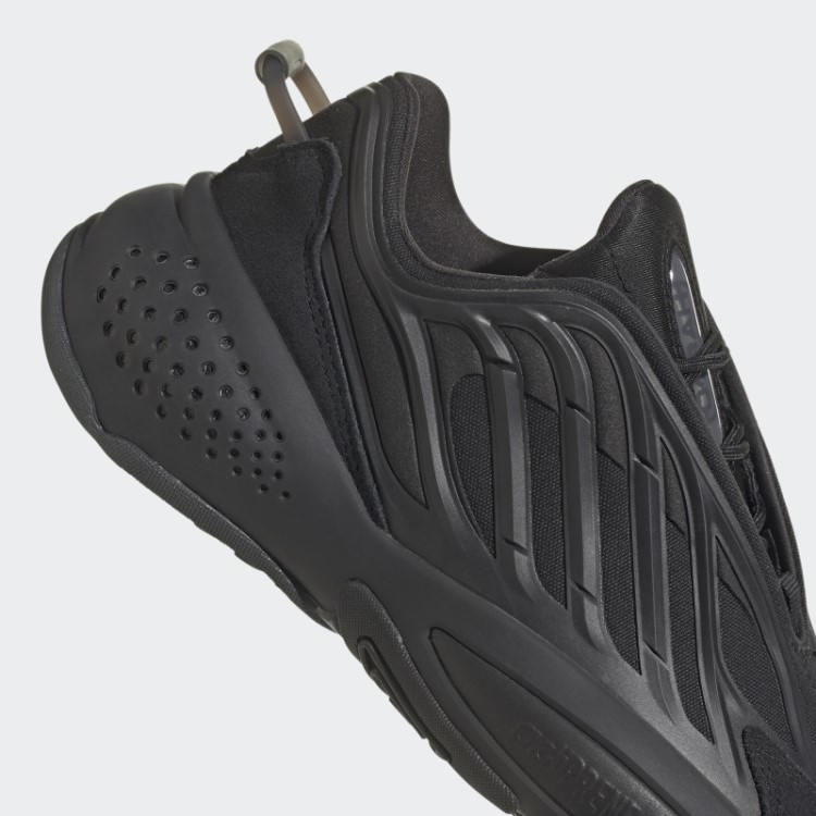 Tênis Preto Ozrah Adidas