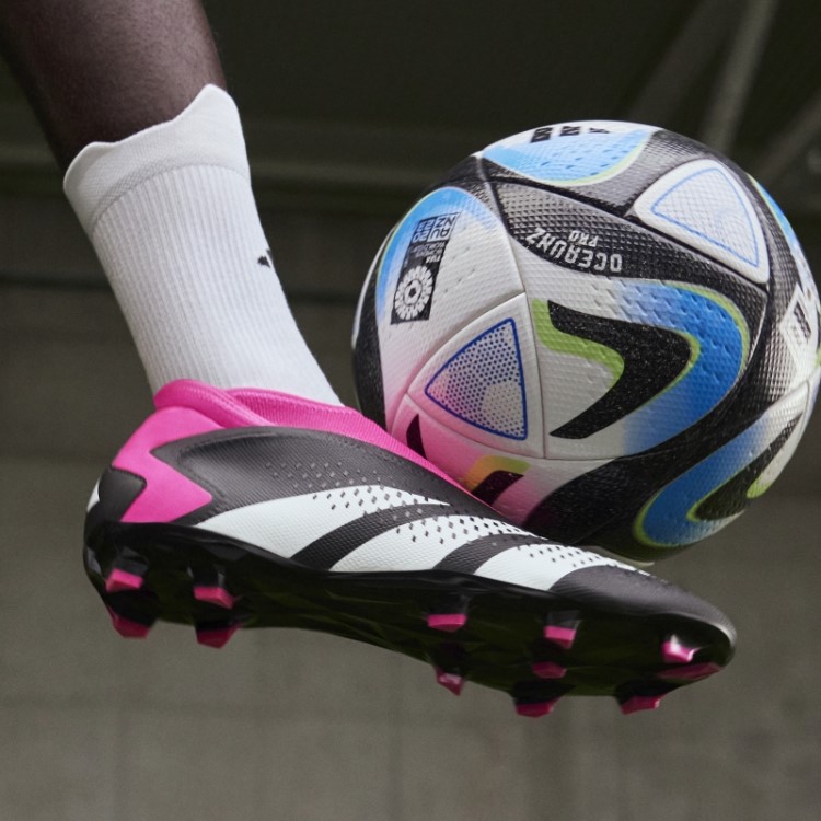 Precisão Do Predador Preto. 3 Chuteiras Sem Cadarço Para Chão Firme Adidas