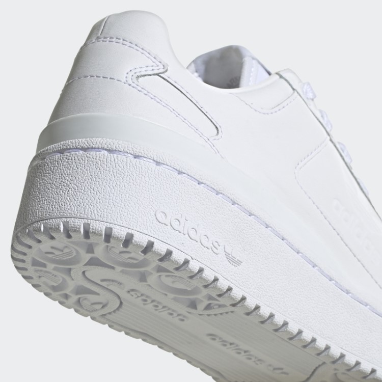 Sapato Adidas Forum Preto Ousado