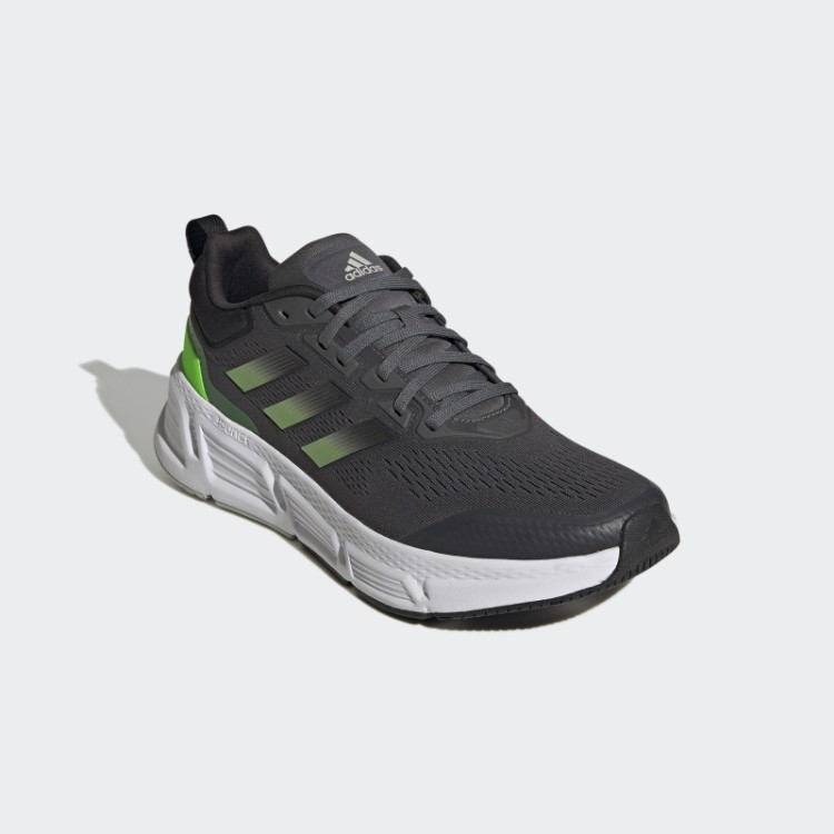 Tênis Questar Adidas Cinza