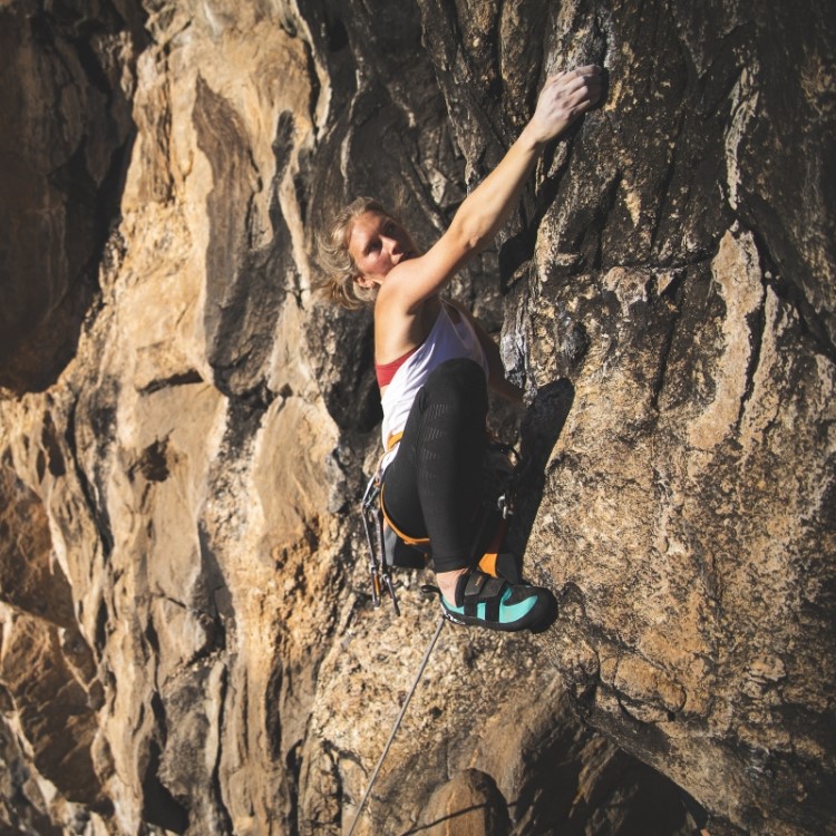 Tênis De Escalada Adidas Five Ten Niad Vcs Preto