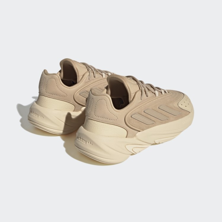 Tênis Bege Ozelia Adidas