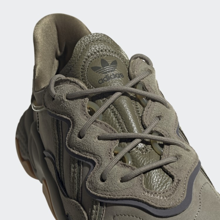 Tênis Ozweego Adidas Trace Cargo