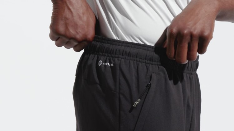 Calça De Treinamento Sazonal Essencial Para Treinar Adidas Preta
