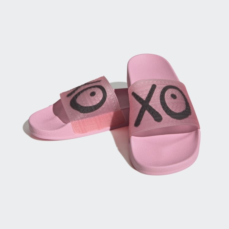 Chinelos Rosa Adilette X André Saraiva Adidas