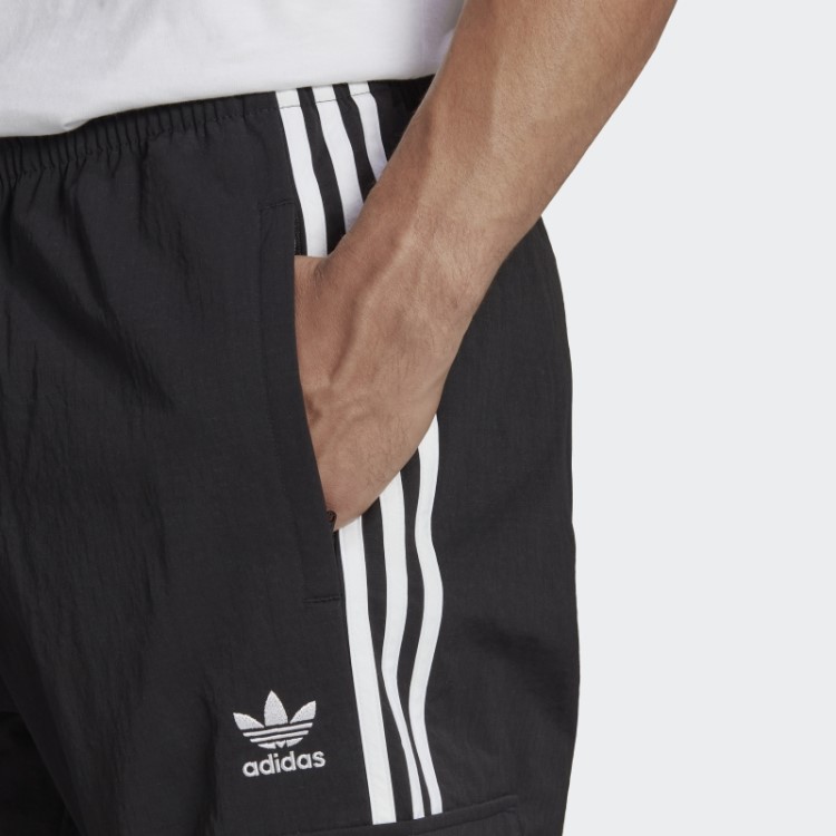 Calça Cargo Preta Adicolor Classics Com As Três Listras Adidas