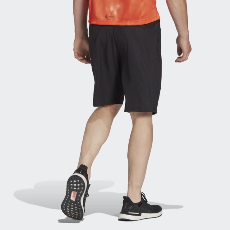 Adidas Preto Projetado Para Mover Shorts Com Logotipo