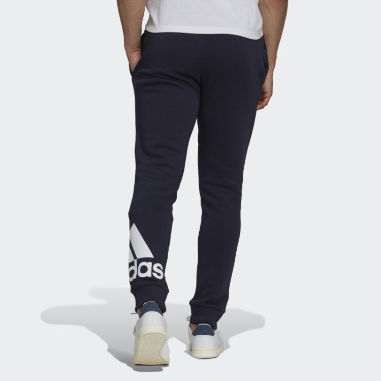 Calça De Logo Com Punho Afunilado De Lã Essencial Adidas