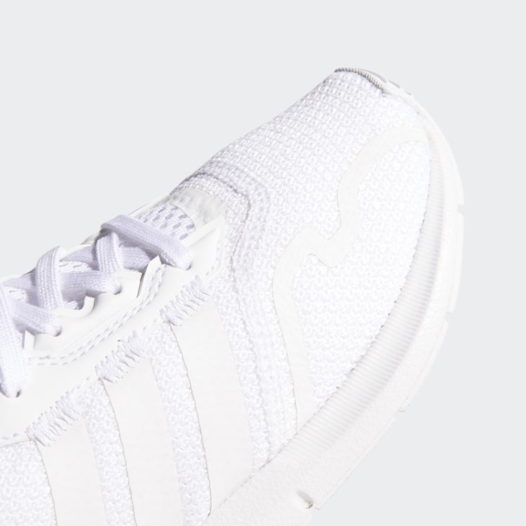 Tênis Branco Swift Run X Adidas