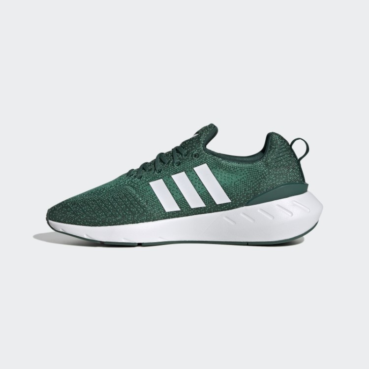 Tênis Adidas Verde Swift Run 22