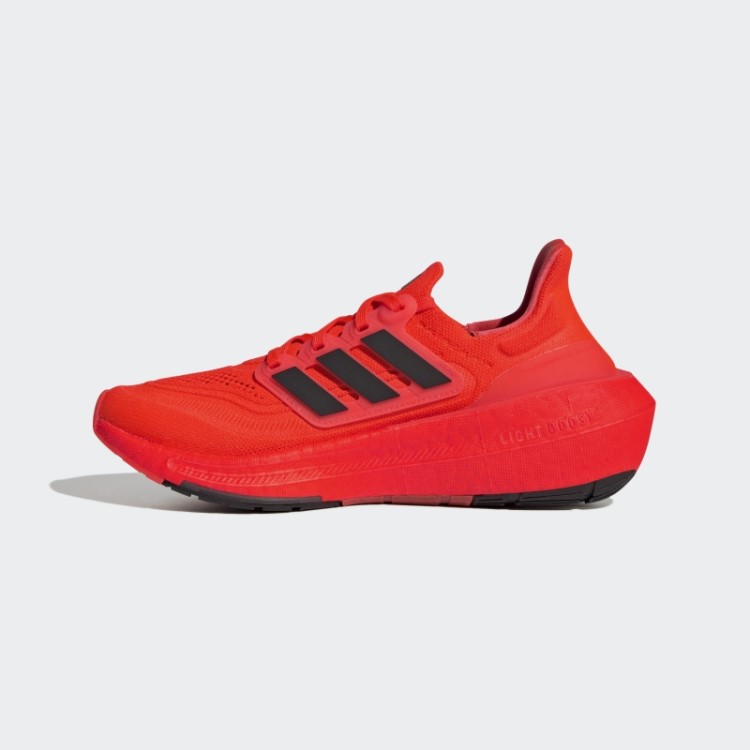 Tênis De Corrida Vermelho Ultraboost Light Adidas
