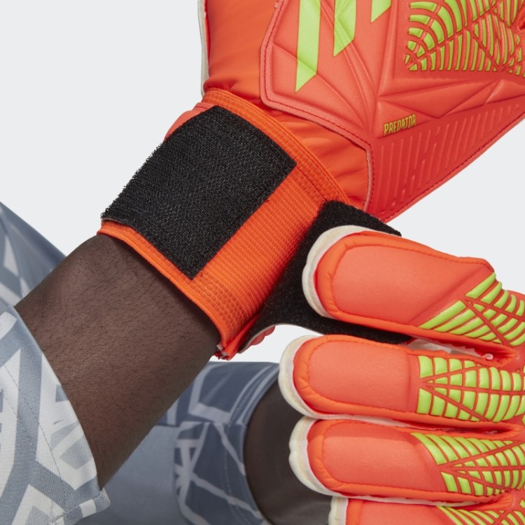 Predador Edge Match Luvas Vermelhas Adidas