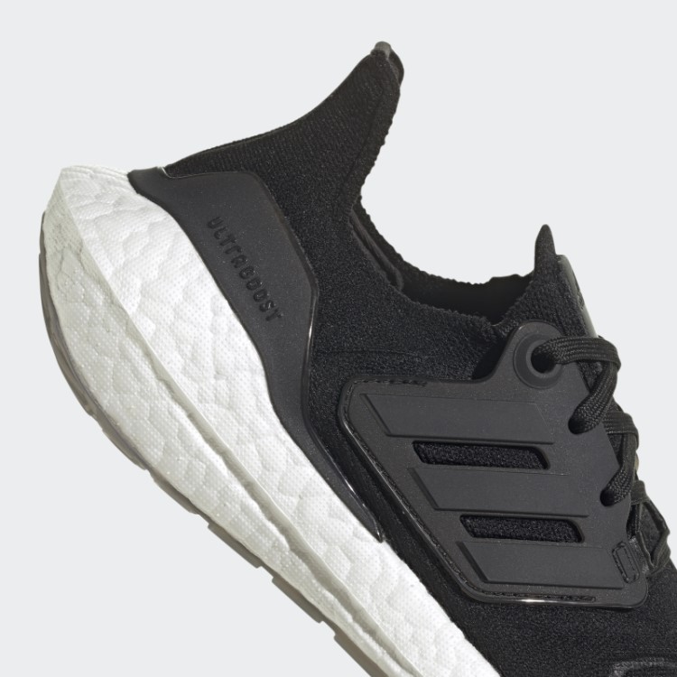 Sapatos Brancos Adidas Ultraboost 22 Moda