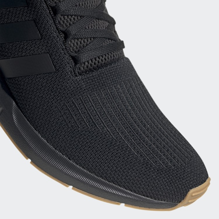 Tênis Preto Adidas Swift Run