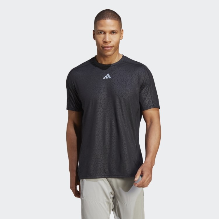 T-shirt Preta Adidas Com Estampa Pu