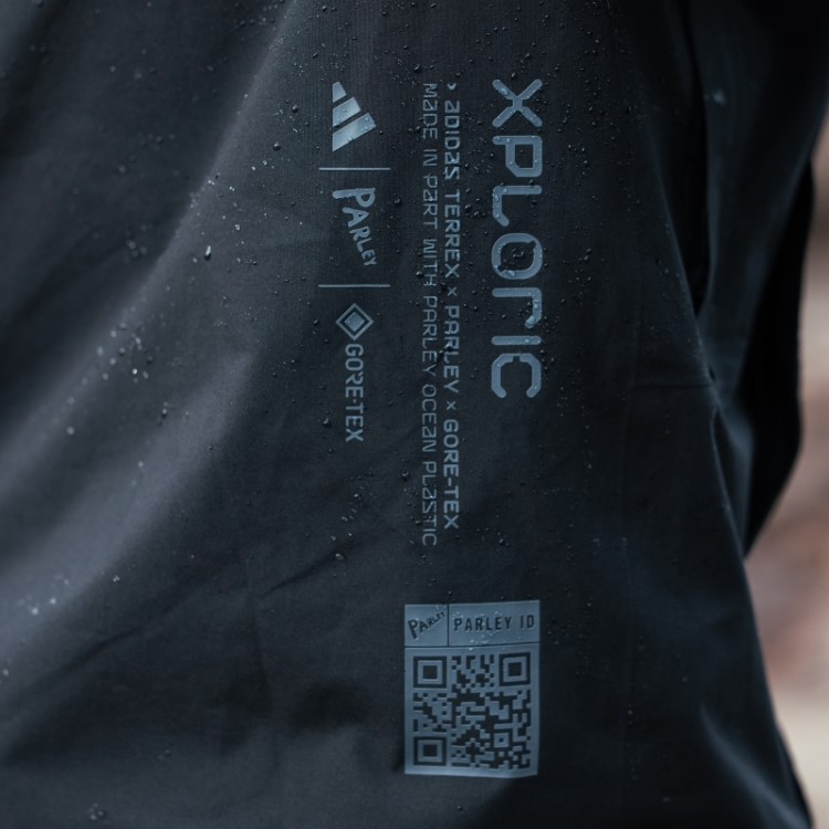 Terno Preto Adidas Xploric Gore-tex