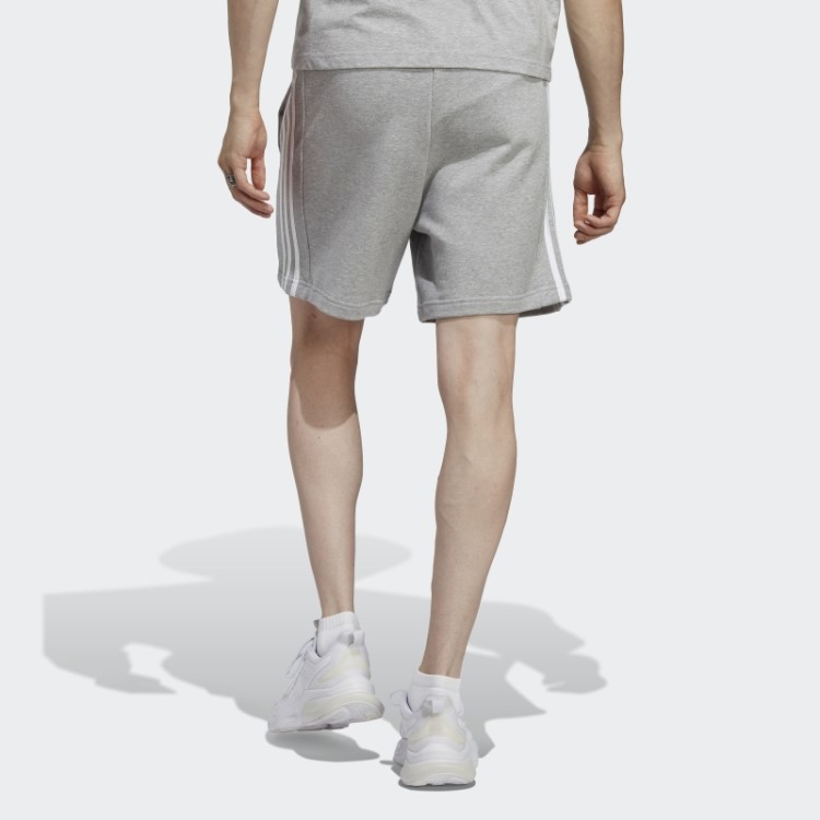 Shorts Essentials French Terry Com As Três Listras Cinza Médio Adidas