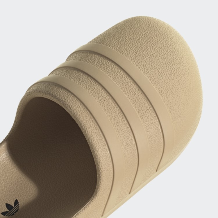 Chinelos Bege Adifom Adilette Adidas