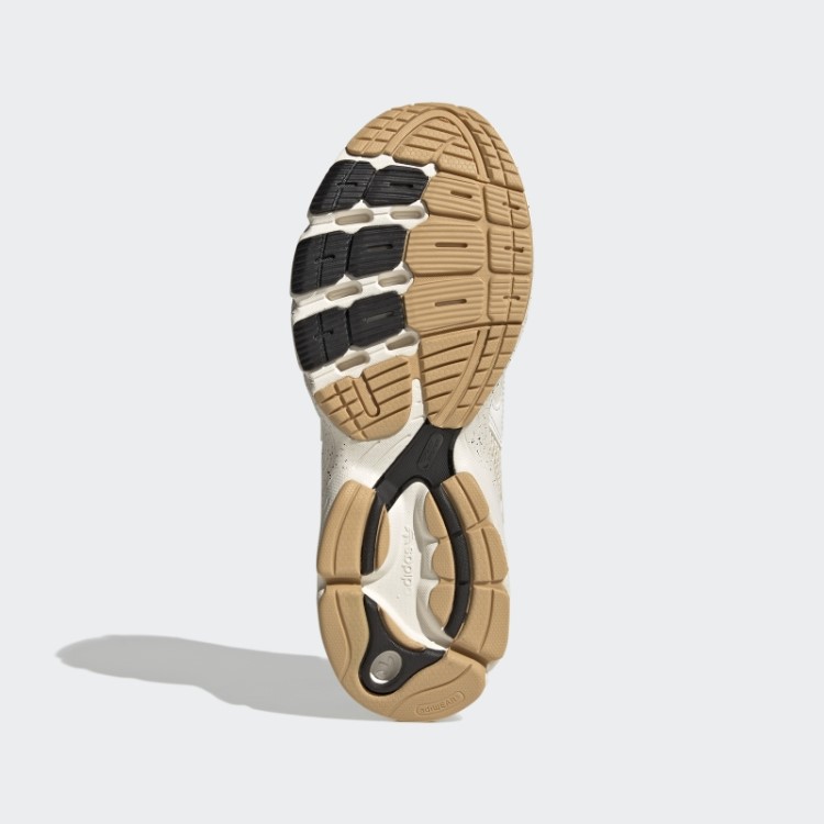 Sapatos Brancos Adidas Astir