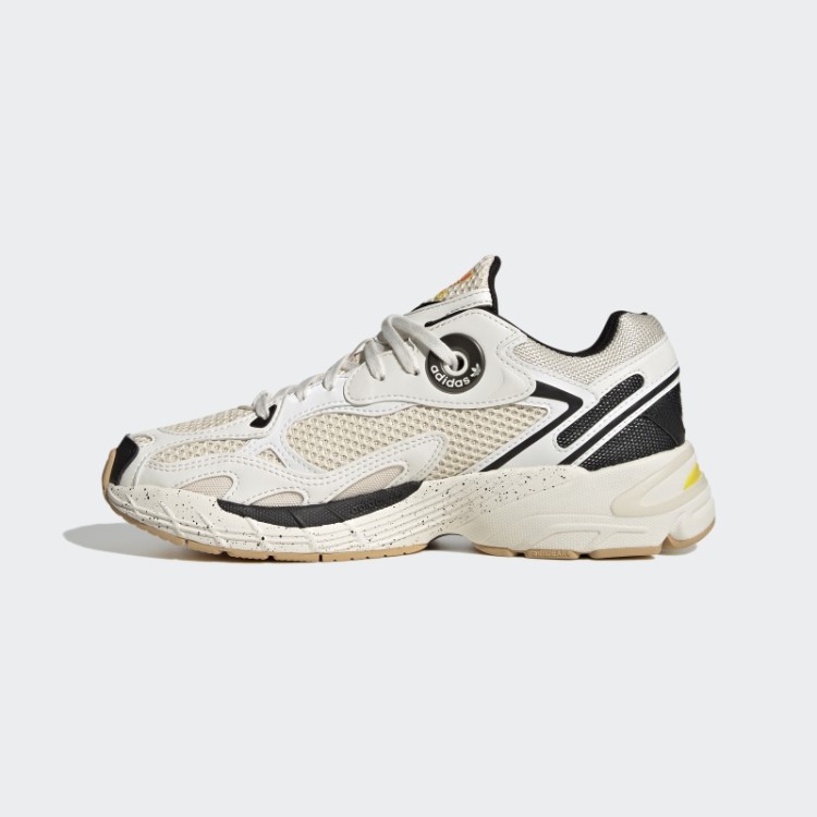 Sapatos Brancos Adidas Astir