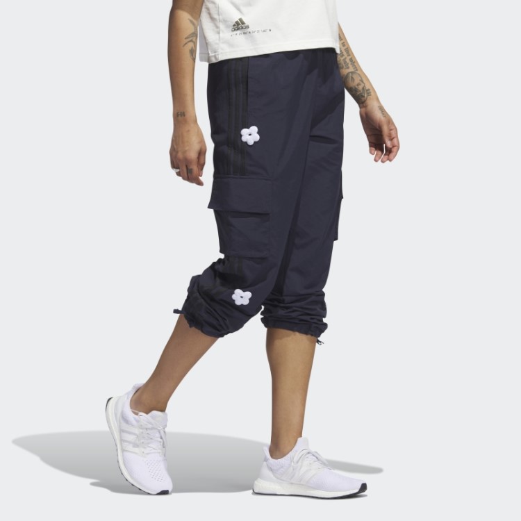 Calça Cargo Adidas Com As Três Listras E Estampas De Flores Em Chenille