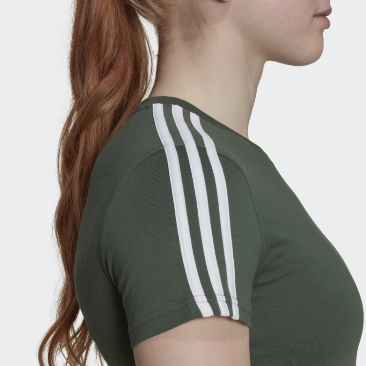 Camiseta Adidas Green Oxide Essentials Slim Com As Três Listras