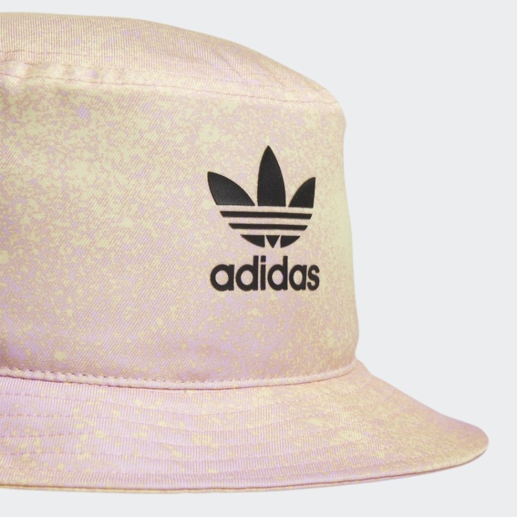 Boné Lilás Com Estampa De Spray Adidas