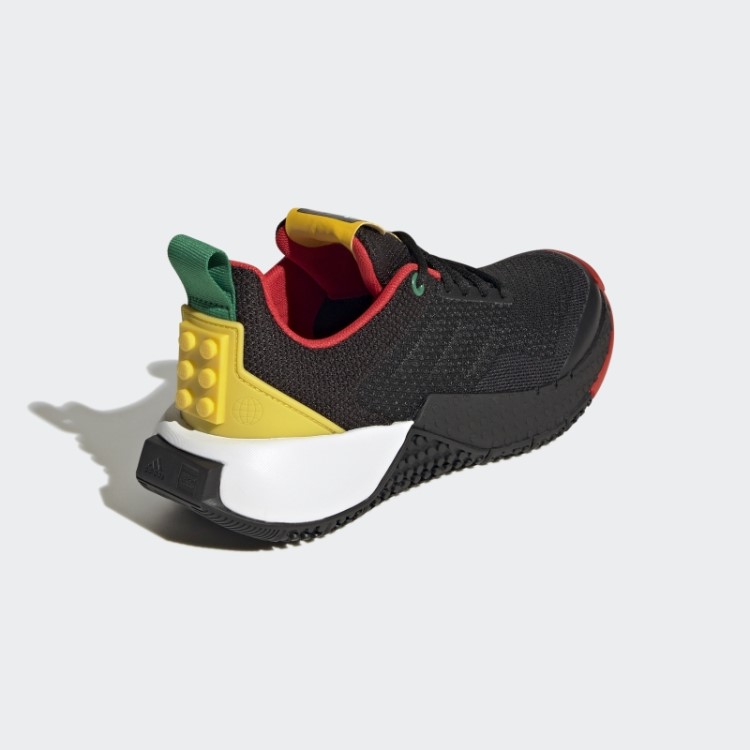 Tênis Preto Fashion Adidas X Lego Sport Pro