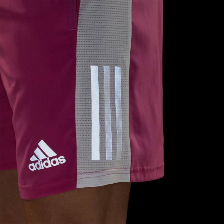 Fúcsia Adidas Possui Os Shorts De Corrida