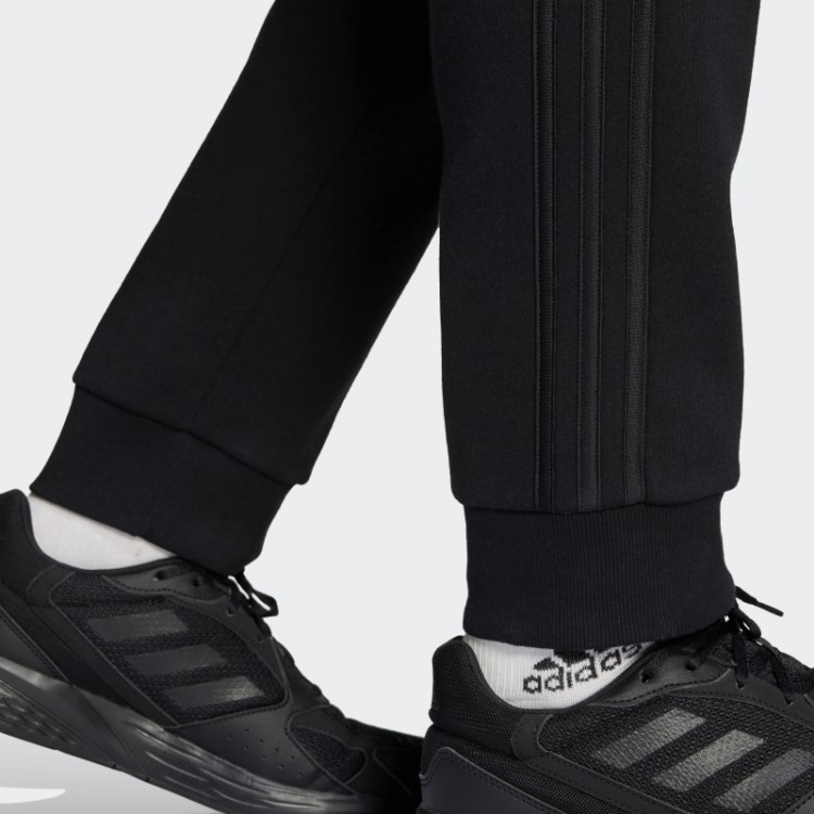 Calça Adidas Black Essentials French Terry Com Punho Cônico E As Três Listras