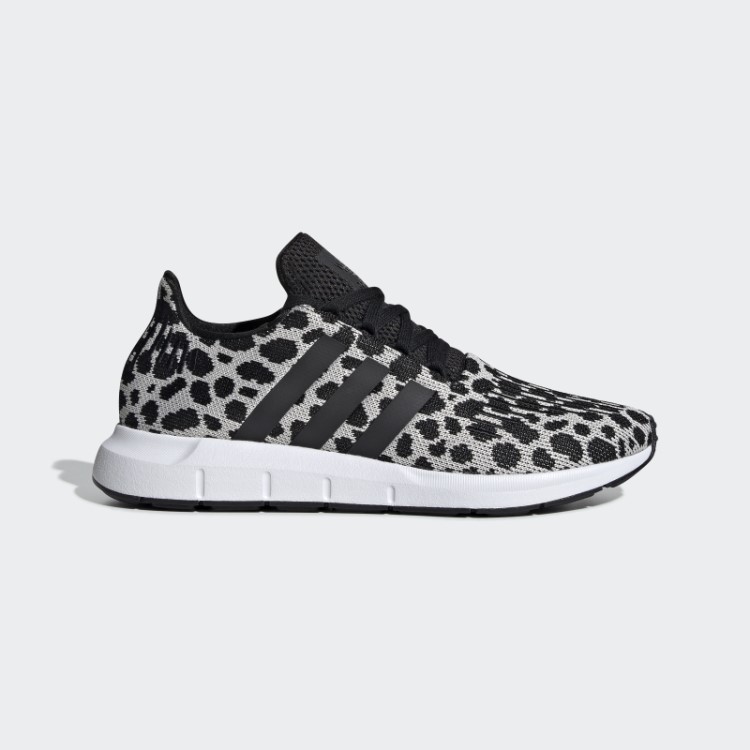 Tênis De Corrida Swift Adidas Raw White