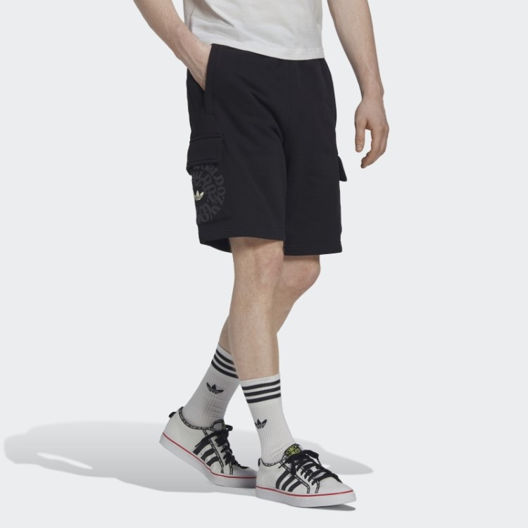 Shorts Cargo Gráfico Ozworld Preto Adidas
