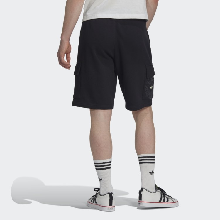 Shorts Cargo Gráfico Ozworld Preto Adidas