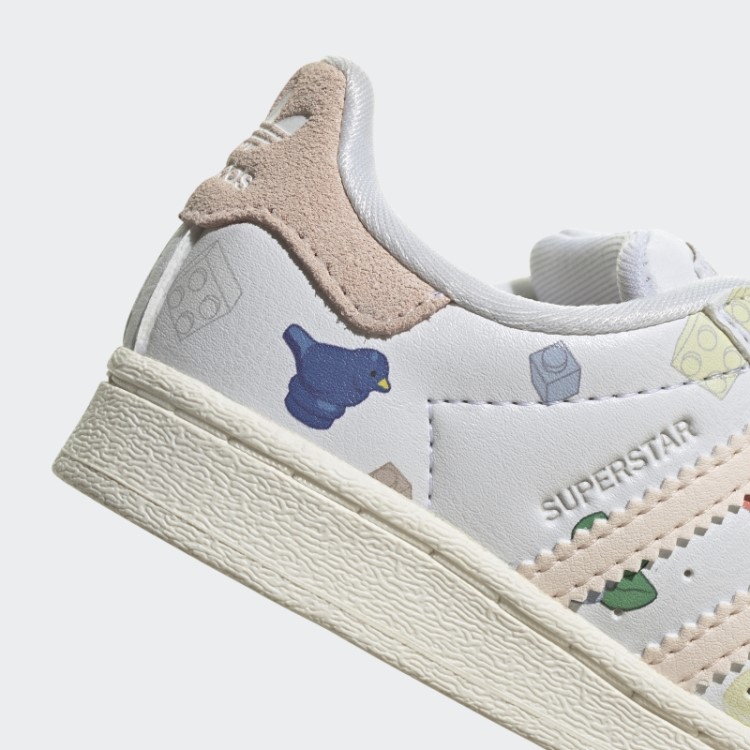 Sapato Branco Adidas Superstar X Lego