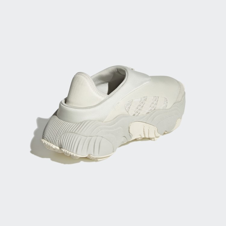 Tênis De Aventura Branco Adidas Rovermule