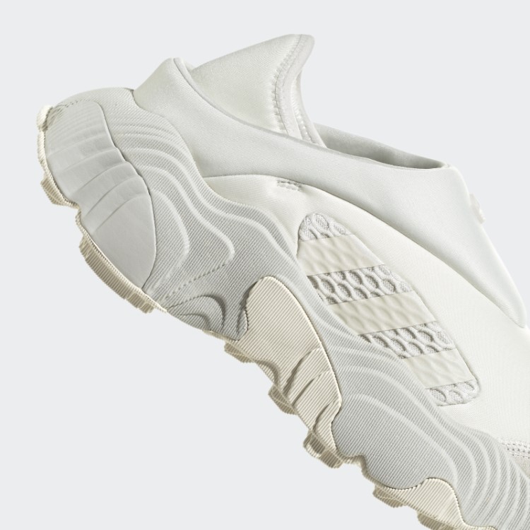 Tênis De Aventura Branco Adidas Rovermule