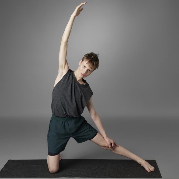 Shorts Verde Autêntico Balance Yoga 2 Em 1 Adidas