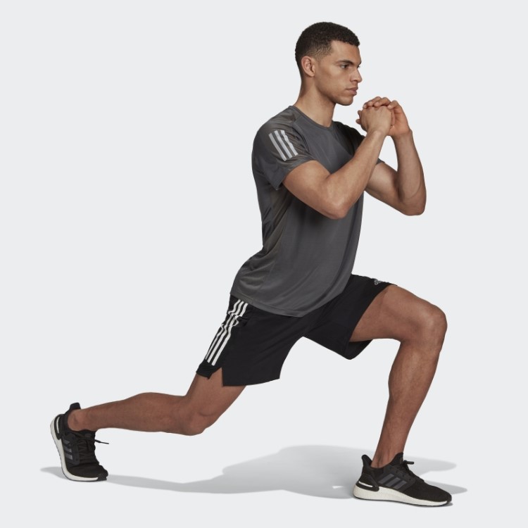 Possui A Camiseta Run Cinza Adidas