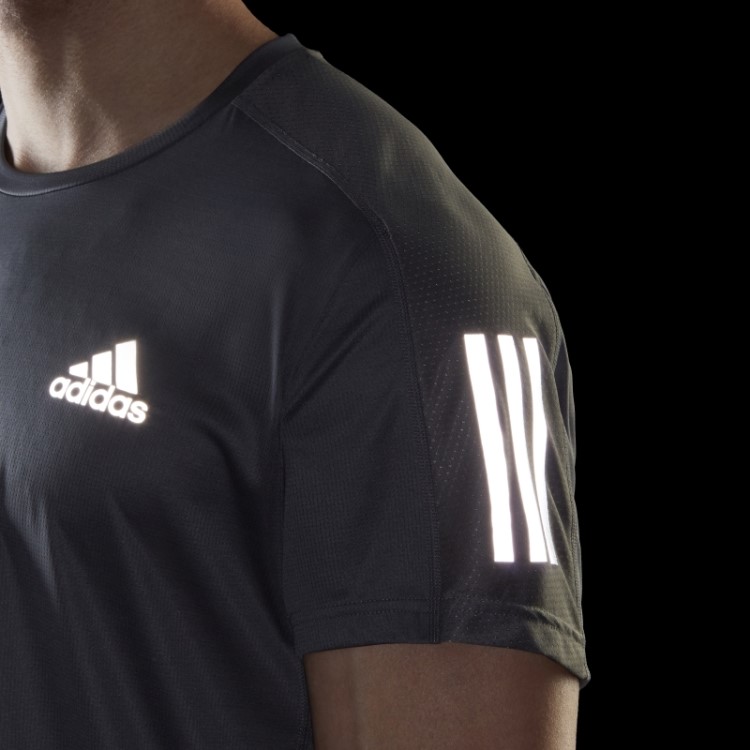 Possui A Camiseta Run Cinza Adidas