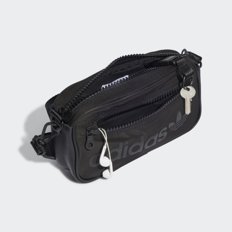 Clutch Preta Adidas Versão Azul Mini Avião