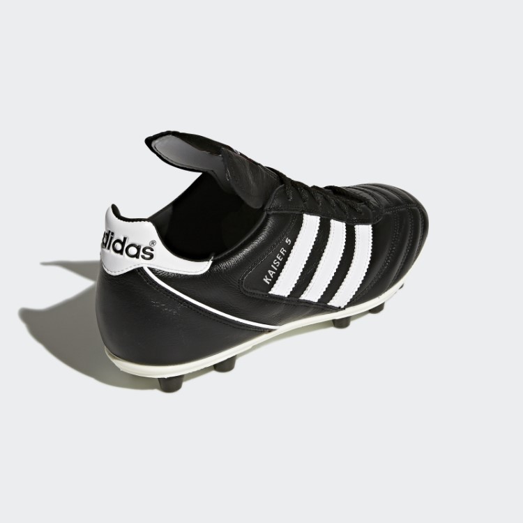 Bota Kaiser 5 Liga Adidas Preta