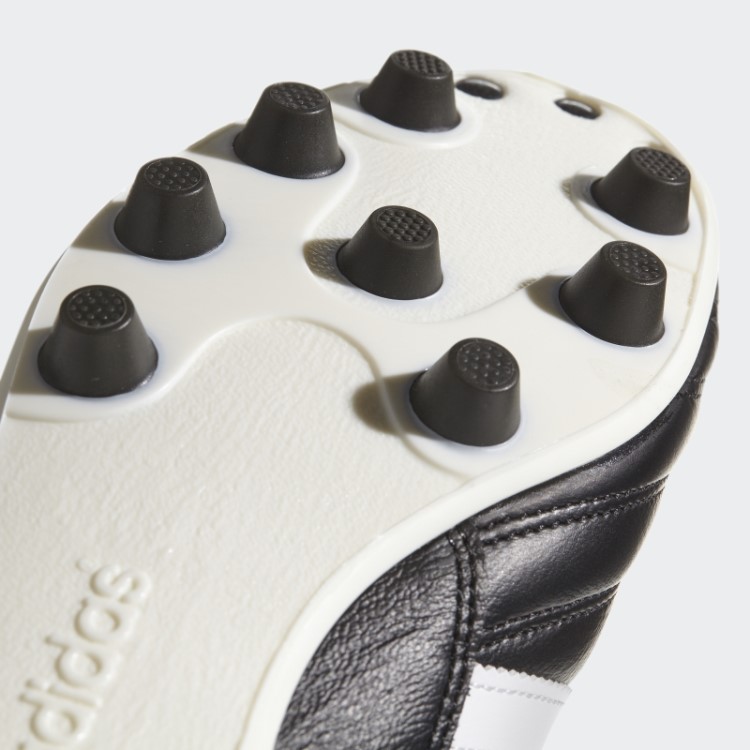Bota Kaiser 5 Liga Adidas Preta