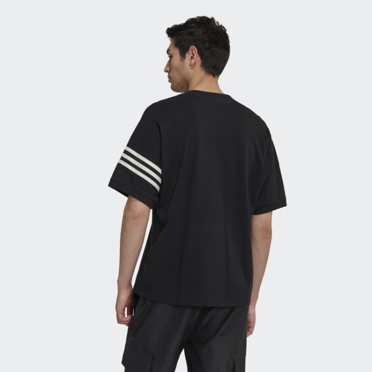 Camiseta Preta Adidas Adicolor Neuclassics