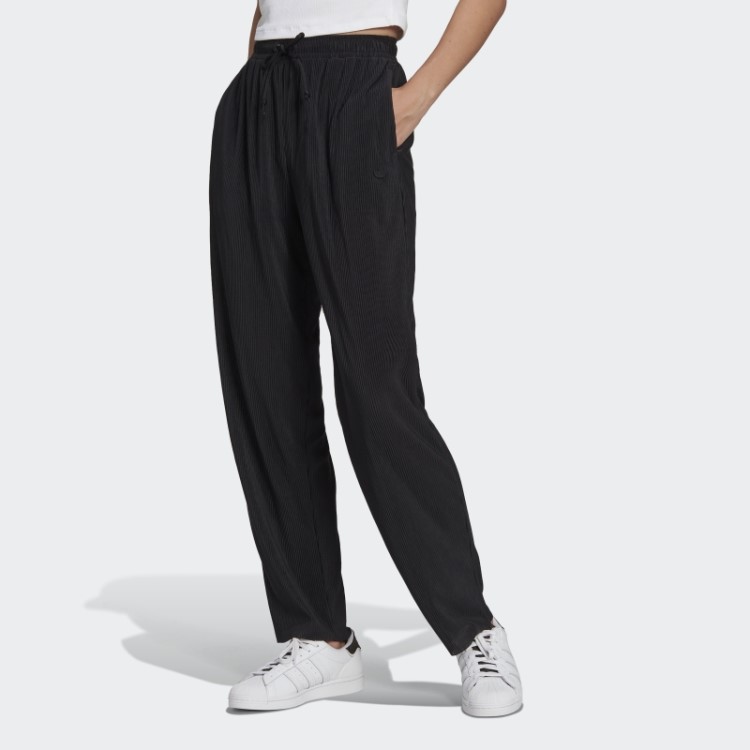 Calça Adidas Adicolor Plissé Preta