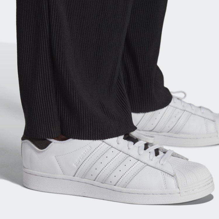 Calça Adidas Adicolor Plissé Preta
