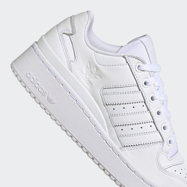 Tênis Branco Adidas Forum Com Listras Ousadas