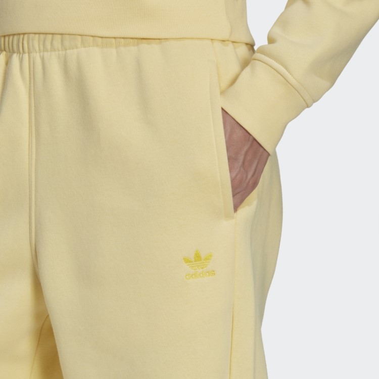 Jogger Amarelo Adidas Essentials Em Lã