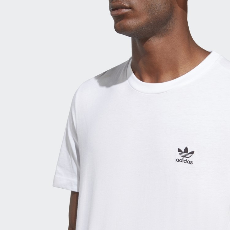Camiseta Estilosa Com Trevo Essencial Adidas Branca