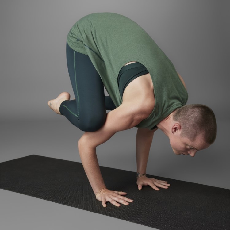 Regata De Yoga Adidas Green Oxide Authentic Balance